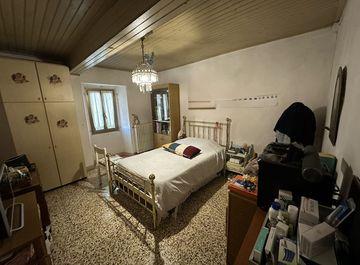 Rustico, Casale in Vendita in zona Sassomolare a Castel d'Aiano