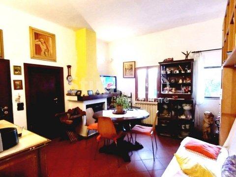 Trilocale in via G. Falcone, Vaggio - Canova - San Giovenale, Reggello