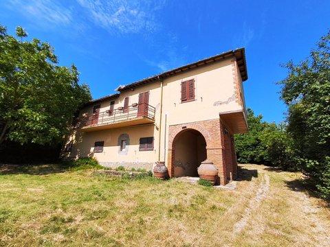Casale/cascina in località Poggiofrancoli, 56, Rignano sull'Arno