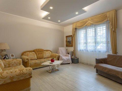 Appartamento in via Giulio Masini, s.n.c, Vicinanze Centro, Empoli