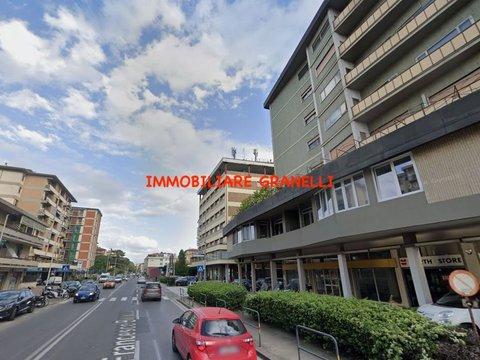 Bilocale in via Francesco Baracca, Novoli Baracca, Firenze