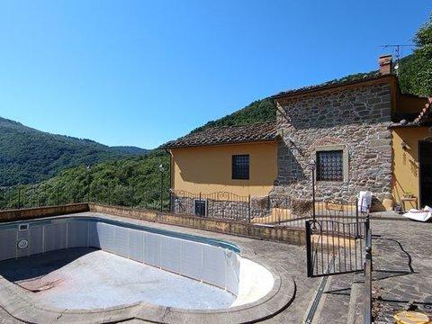 Casa indipendente in via della Tassaia, s.n.c, Borgo San Lorenzo