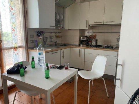 Trilocale in via Luigi Franco, 4, San Leonardo, Parma