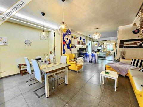 Villetta a schiera a Viale Fabiani - Via Fiorentina, Certaldo