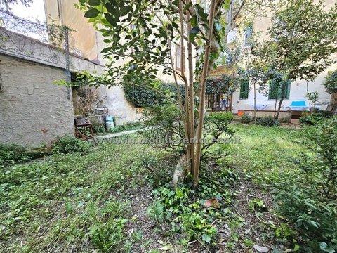 Trilocale in via del Madonnone, s.n.c, Colombo - Bellariva, Firenze