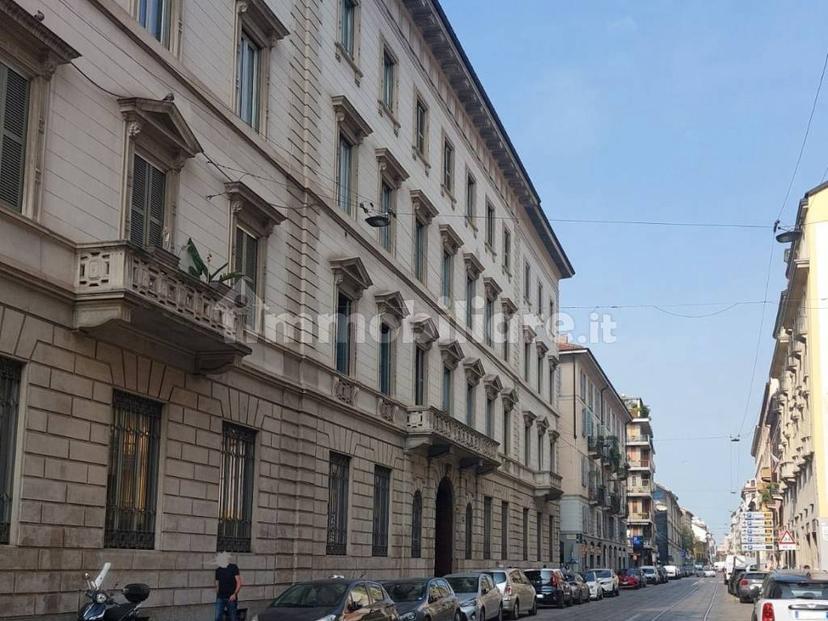 Bilocale ottimo stato, quarto piano, Quadronno - Crocetta, Milano