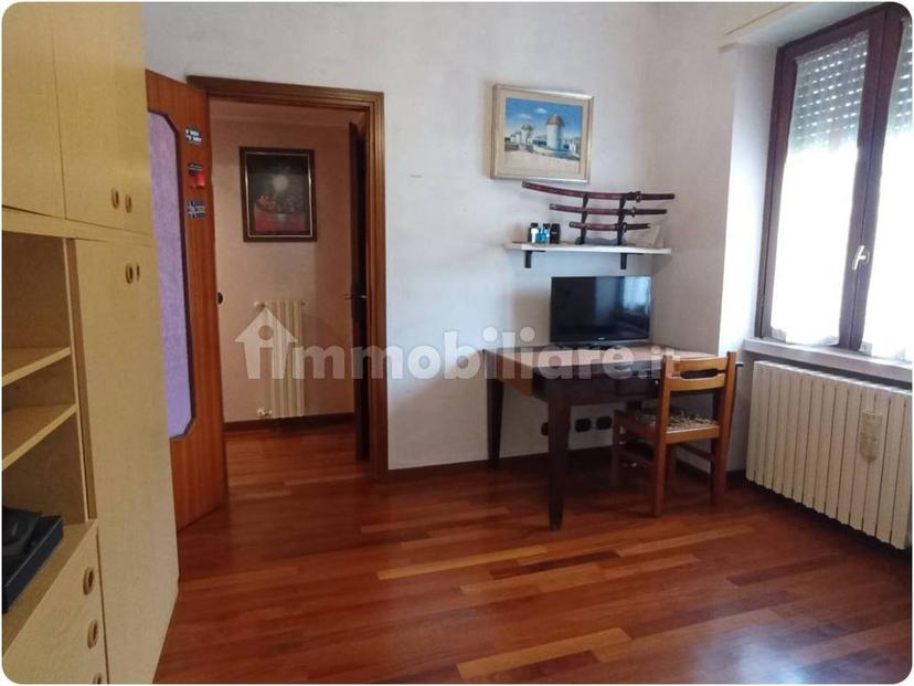 Appartamento in villa via Giorgio Stephenson 22, Quarto Oggiaro, Milano
