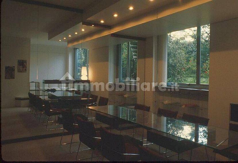 Appartamento viale Beatrice d'Este 16, Bocconi, Milano