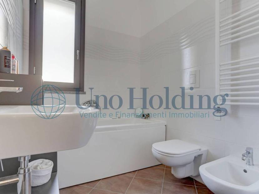 Trilocale via Giana Anguissola 38, Ardeatino - Montagnola, Roma