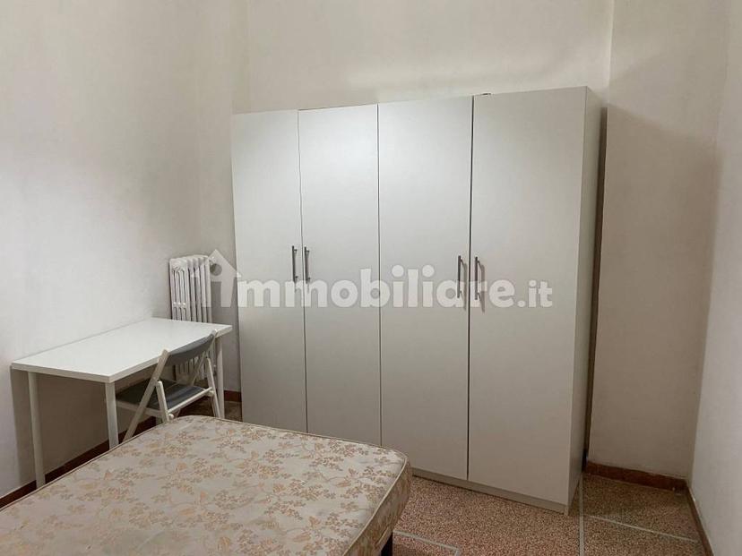 Posto letto in doppia via del Pratello 39, Bologna