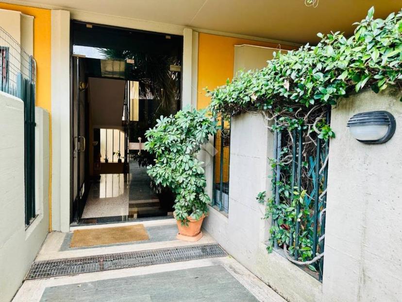 Quadrilocale via degli Estensi 263, Pisana - Bravetta, Roma