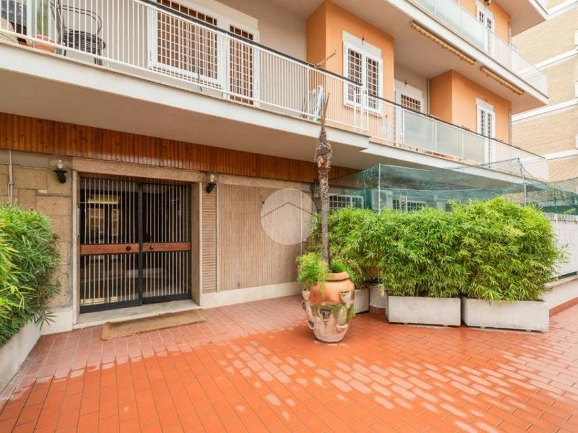 Quadrilocale via della Pineta Sacchetti, Gemelli - Pineta Sacchetti, Roma