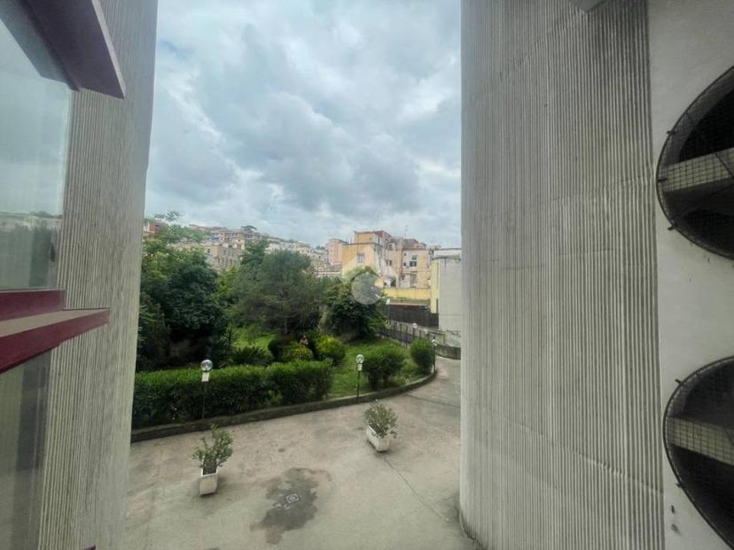 Trilocale via Nicola Nicolini 68, San Carlo All'Arena, Napoli