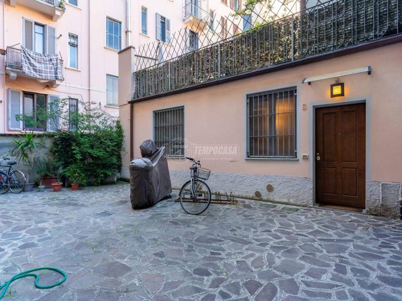 Bilocale via Francesco Brioschi 84, Pezzotti - Meda, Milano