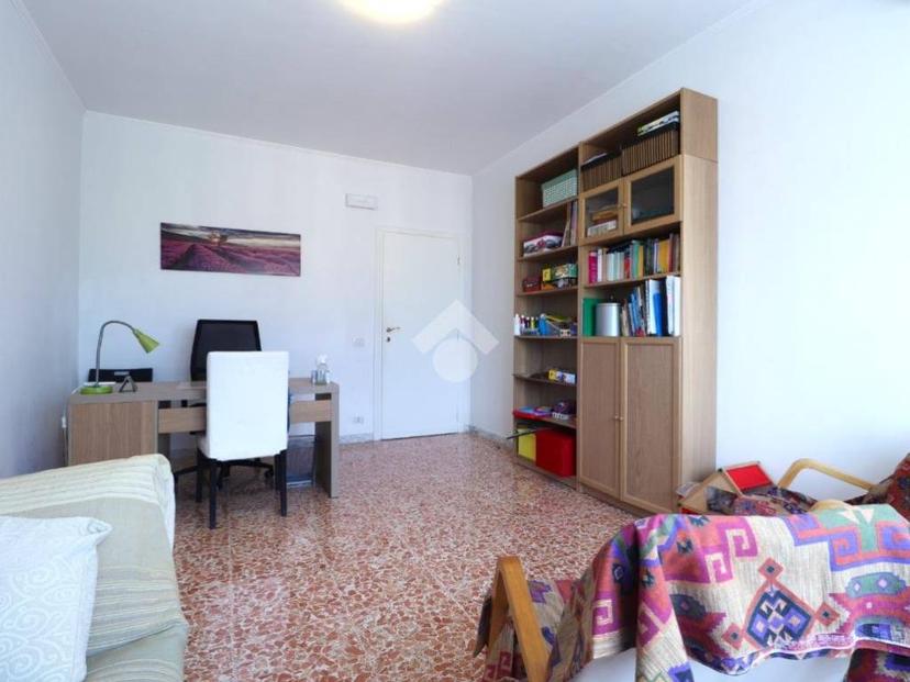 Trilocale via Gorgona, Tufello, Roma