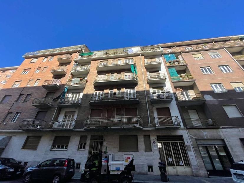Trilocale via Pordenone 16, Santa Rita, Torino
