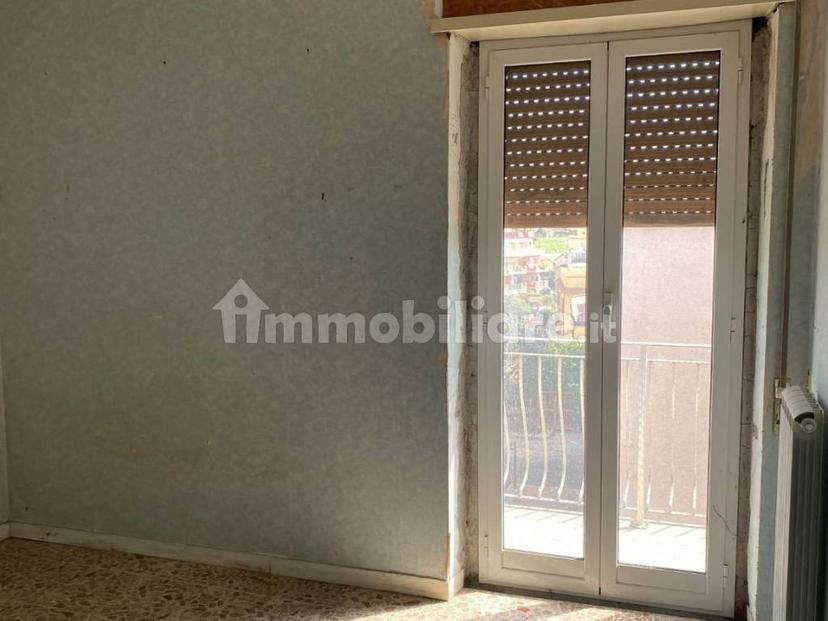 Trilocale via Pietro Lusetti 27, Prima Porta, Roma