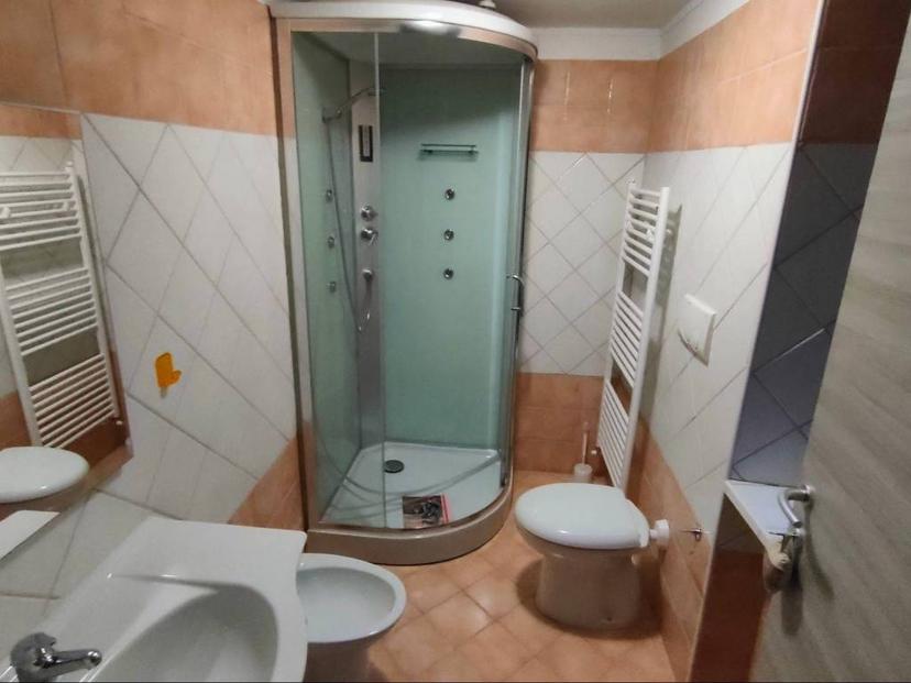 Trilocale via Casa Bianca 26, Centro, Chialamberto