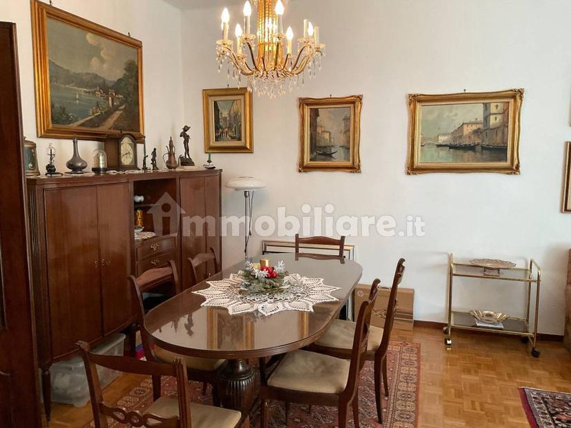 Trilocale via Artisti 29, Vanchiglia, Torino