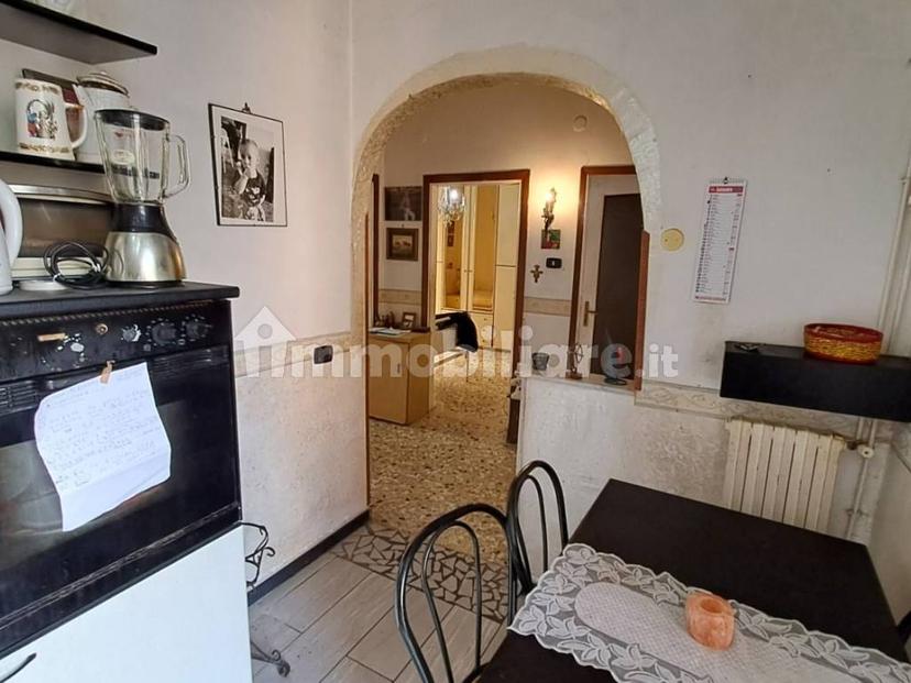 Bilocale via dell'Epomeo, Soccavo, Napoli