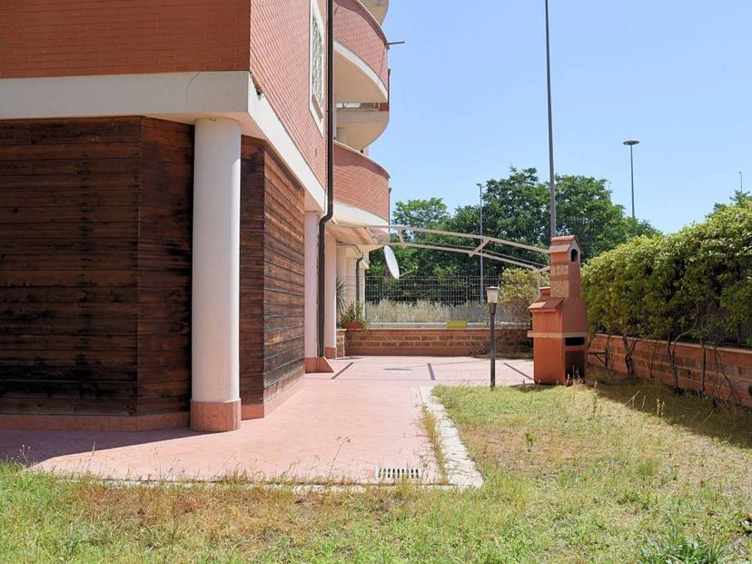 Trilocale viale Franco Angeli 87, Tor Sapienza - La Rustica, Roma