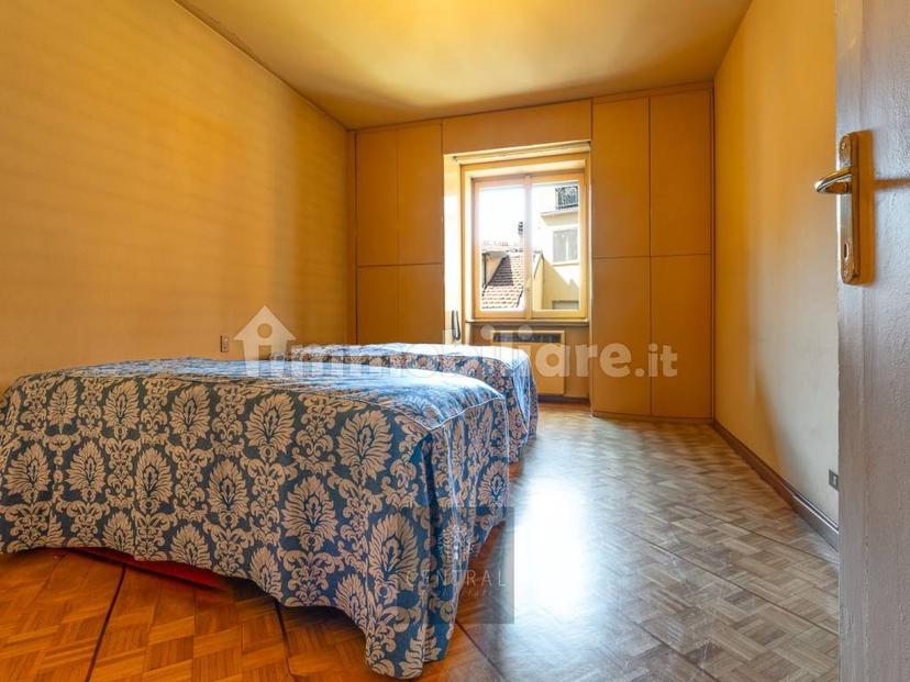 Quadrilocale viale Gran Sasso 40, Città Studi, Milano