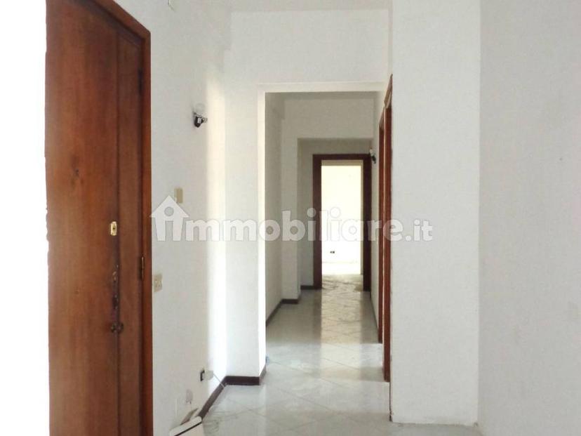 Appartamento via dei Monti di Pietralata, Pietralata, Roma