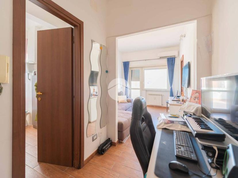 Attico ottimo stato, 50 m², Gemelli - Pineta Sacchetti, Roma