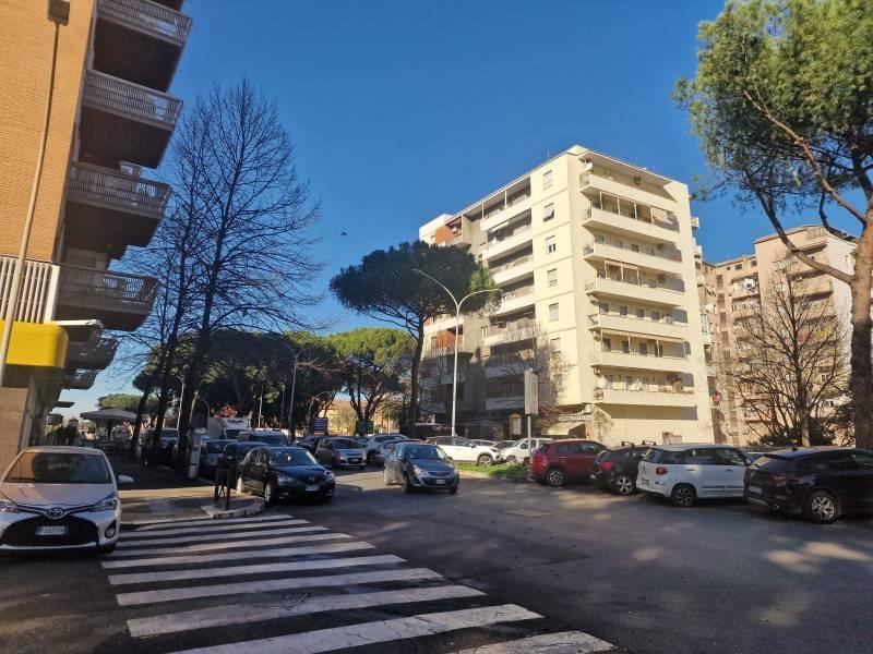 Trilocale viale Giustiniano Imperatore, San Paolo, Roma