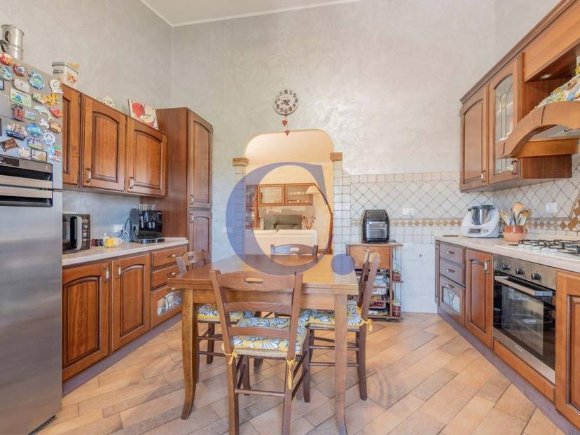 Appartamento via Dolzago 26, Valle Muricana, Roma