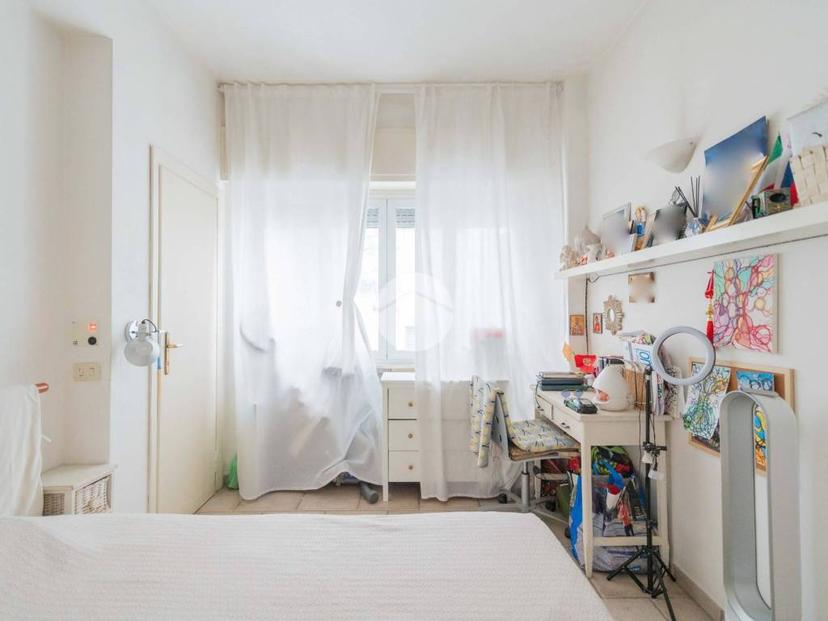 Trilocale via Cipro, Cipro, Roma