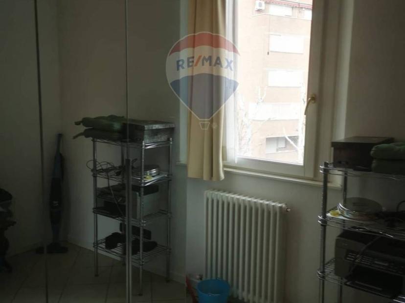 Trilocale ottimo stato, secondo piano, Savena, Bologna