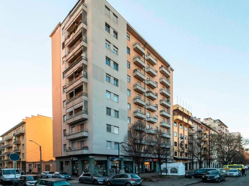 Appartamento via Albenga 2, Lingotto, Torino