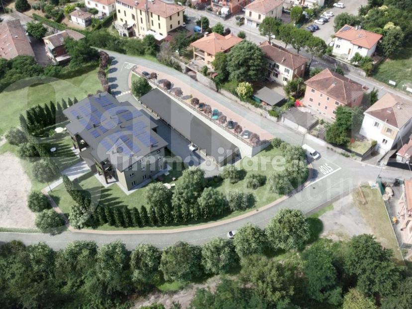 Trilocale via Ponte Albano, 61, Centro, Sasso Marconi