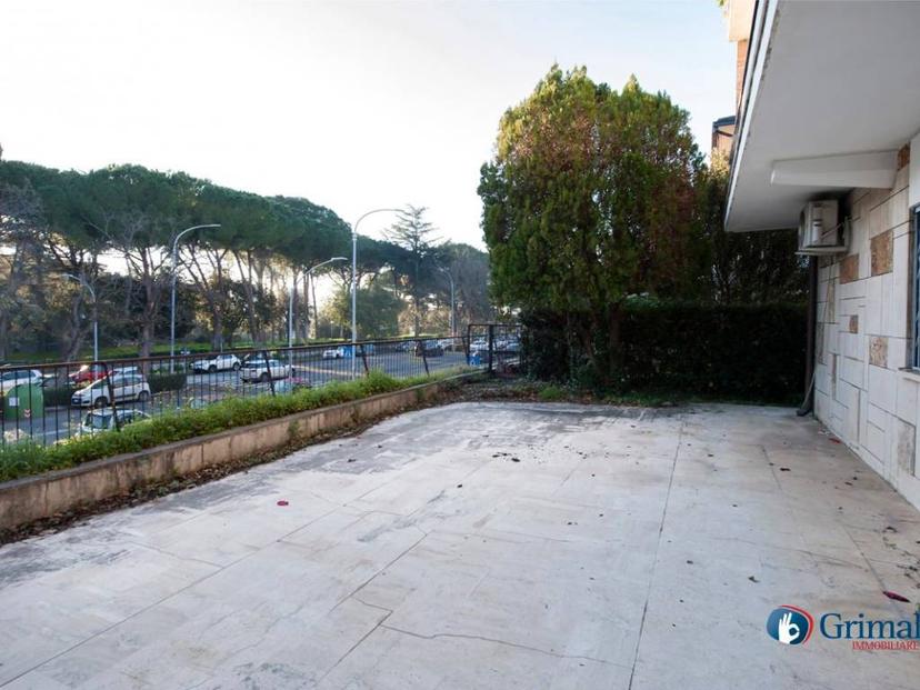 Appartamento viale  dei Santi Pietro e Paolo, Eur, Roma