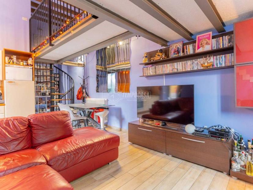 Bilocale viale Sarca 73, Ca' Granda, Milano