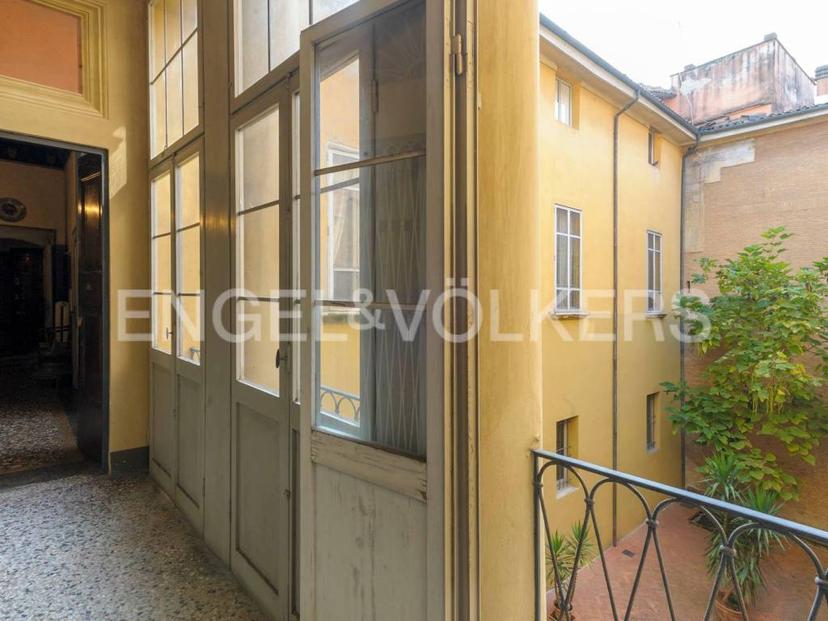 Appartamento via San Vitale 27, Centro Storico, Bologna