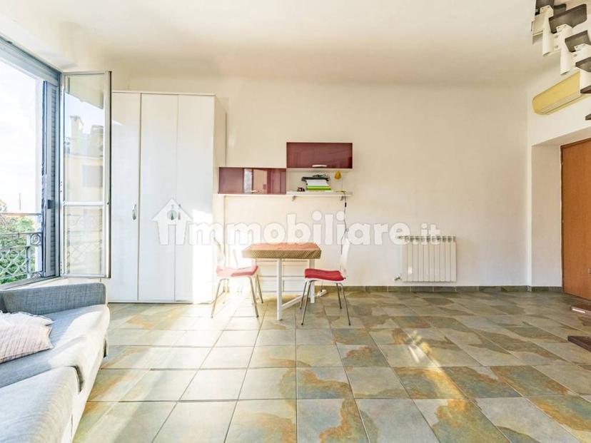 Bilocale via Cino da Pistoia 18, Ca' Granda, Milano