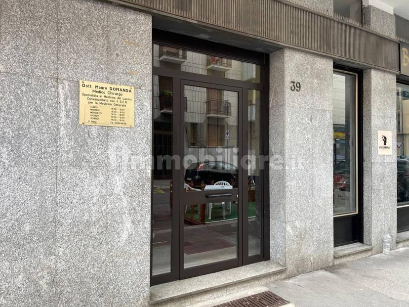Trilocale Don Leonardo Muarialdo, 39, Pozzo Strada, Torino