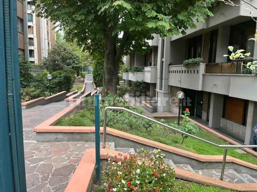 Quadrilocale via Corno di Cavento 21, San Siro, Milano