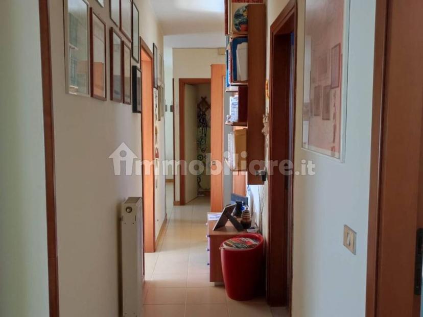 Quadrilocale via Diocleziano 324, Fuorigrotta, Napoli