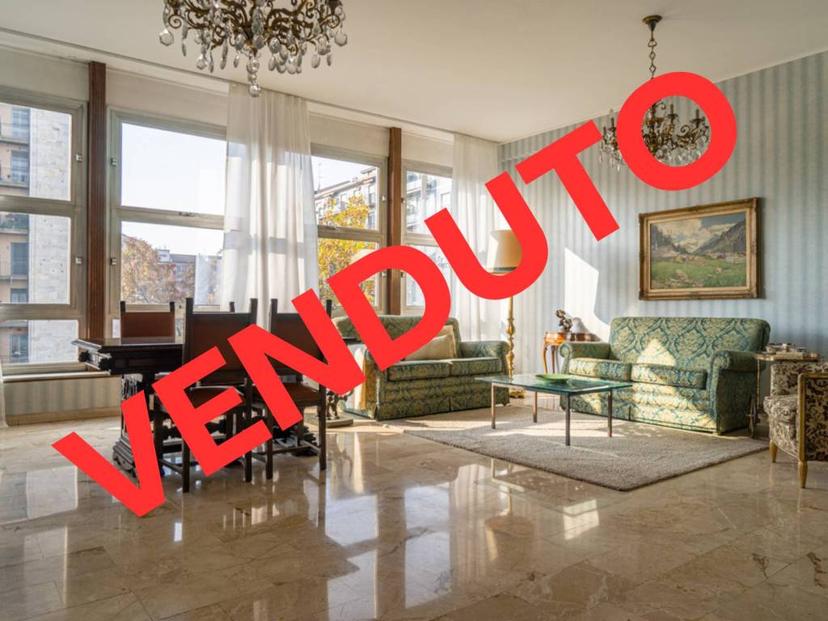 Quadrilocale viale Papiniano 45, Corso Genova, Milano