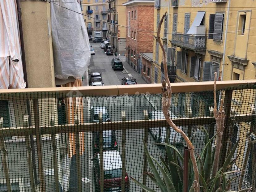 Bilocale via Lombardore, 19, Barriera di Milano, Torino