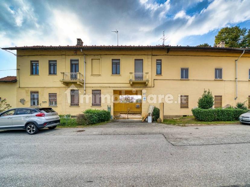 Bilocale viale Falchera 30, Falchera, Torino