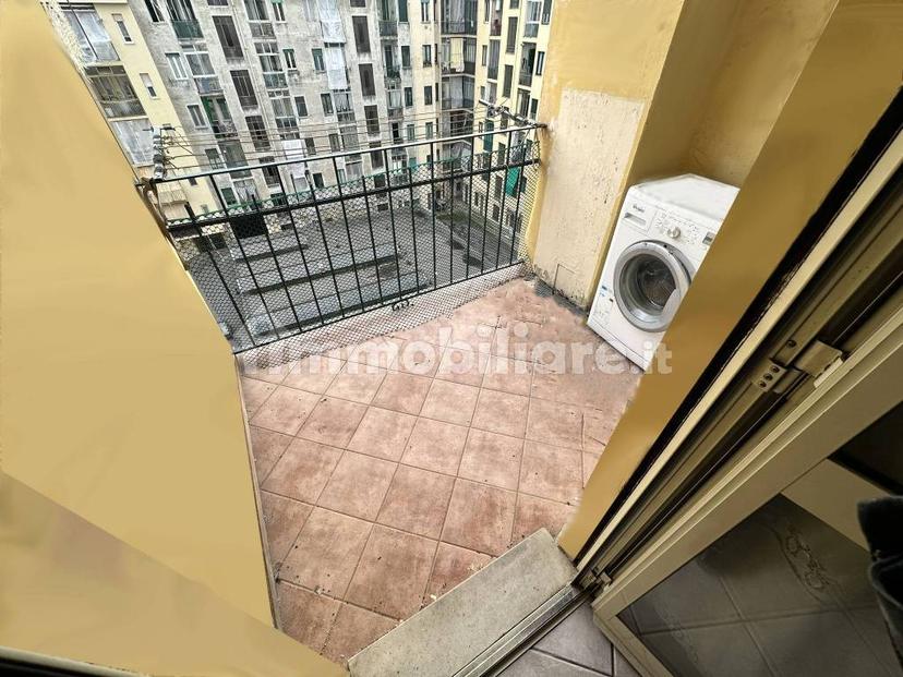 Trilocale via Genova 93/22, Nizza Millefonti, Torino