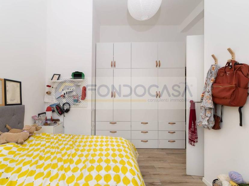 Bilocale via Staro, Quartiere Feltre, Milano
