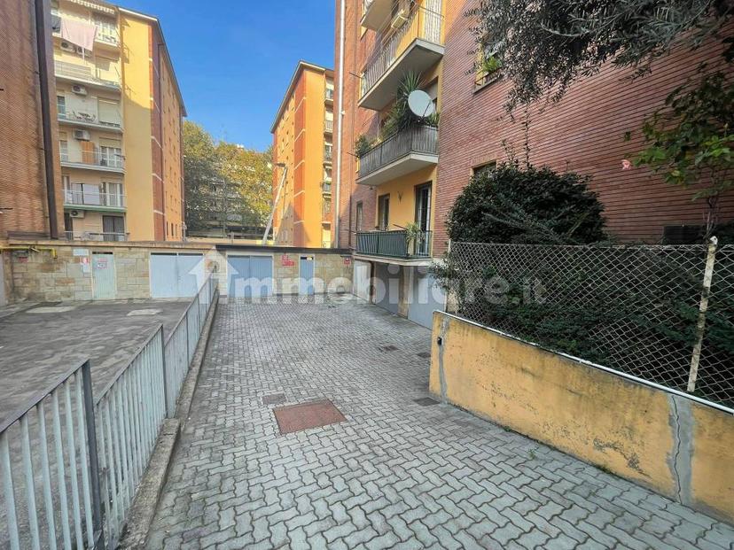 Trilocale via Ettore Bidone, Costa, Bologna