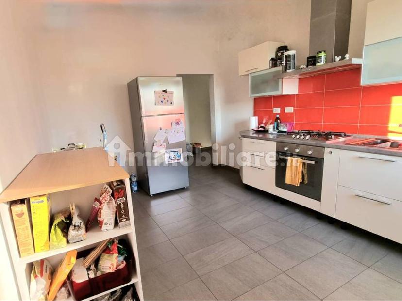 Trilocale ottimo stato, quarto piano, Massarenti, Bologna