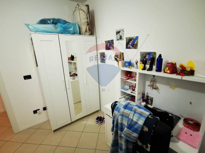 Trilocale ottimo stato, secondo piano, Savena, Bologna