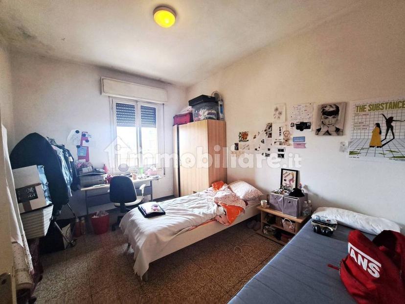 Quadrilocale via San Donato 2, San Donato, Bologna